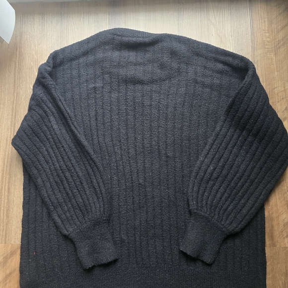 Aerie Buttercream Black Ribbed Crewneck Sweater - Picture 8 of 9